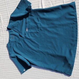 Figs one pocket Carribean Blue size L scrub top